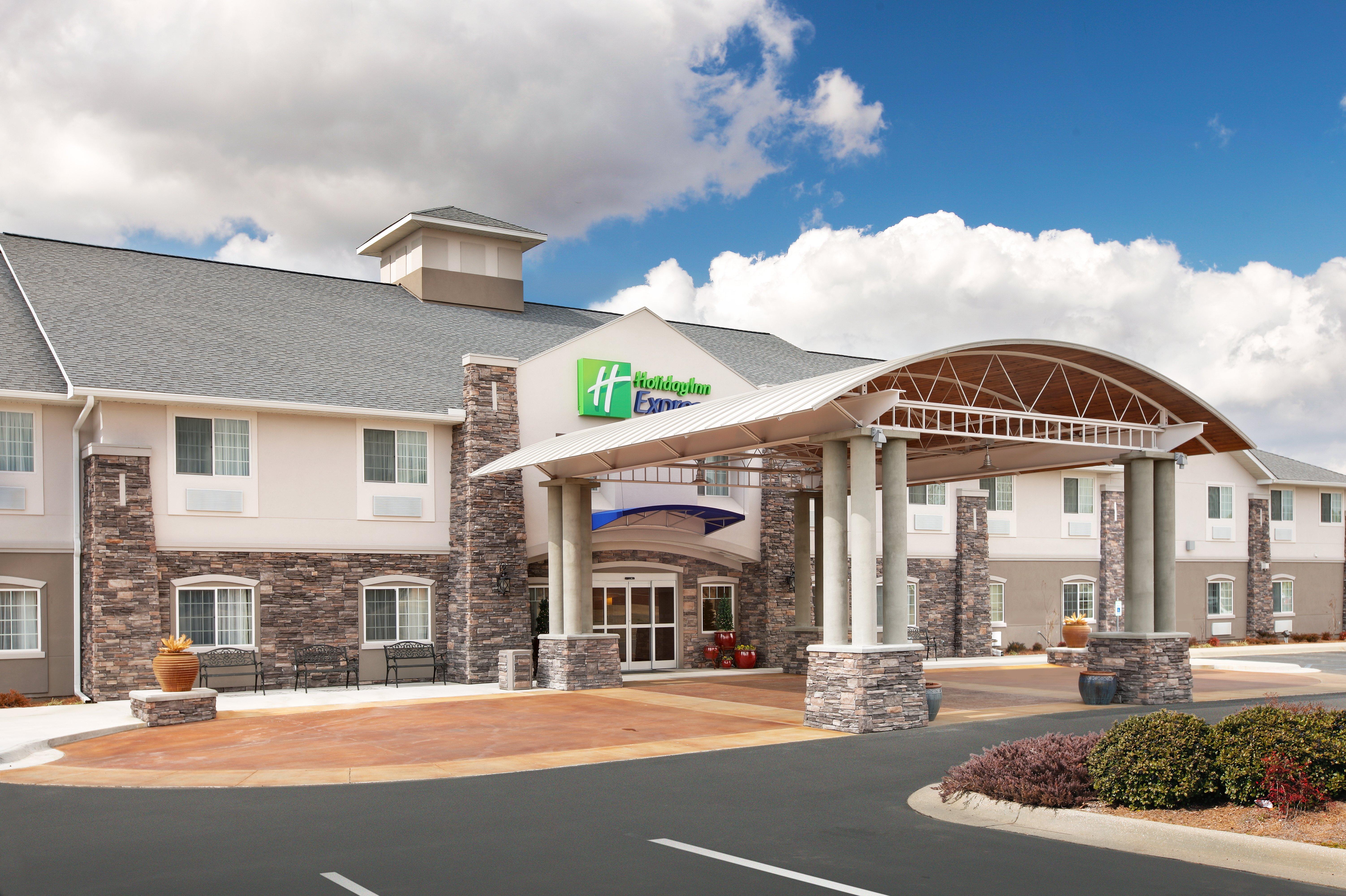 Holiday Inn Express Monticello By Ihg Eksteriør billede